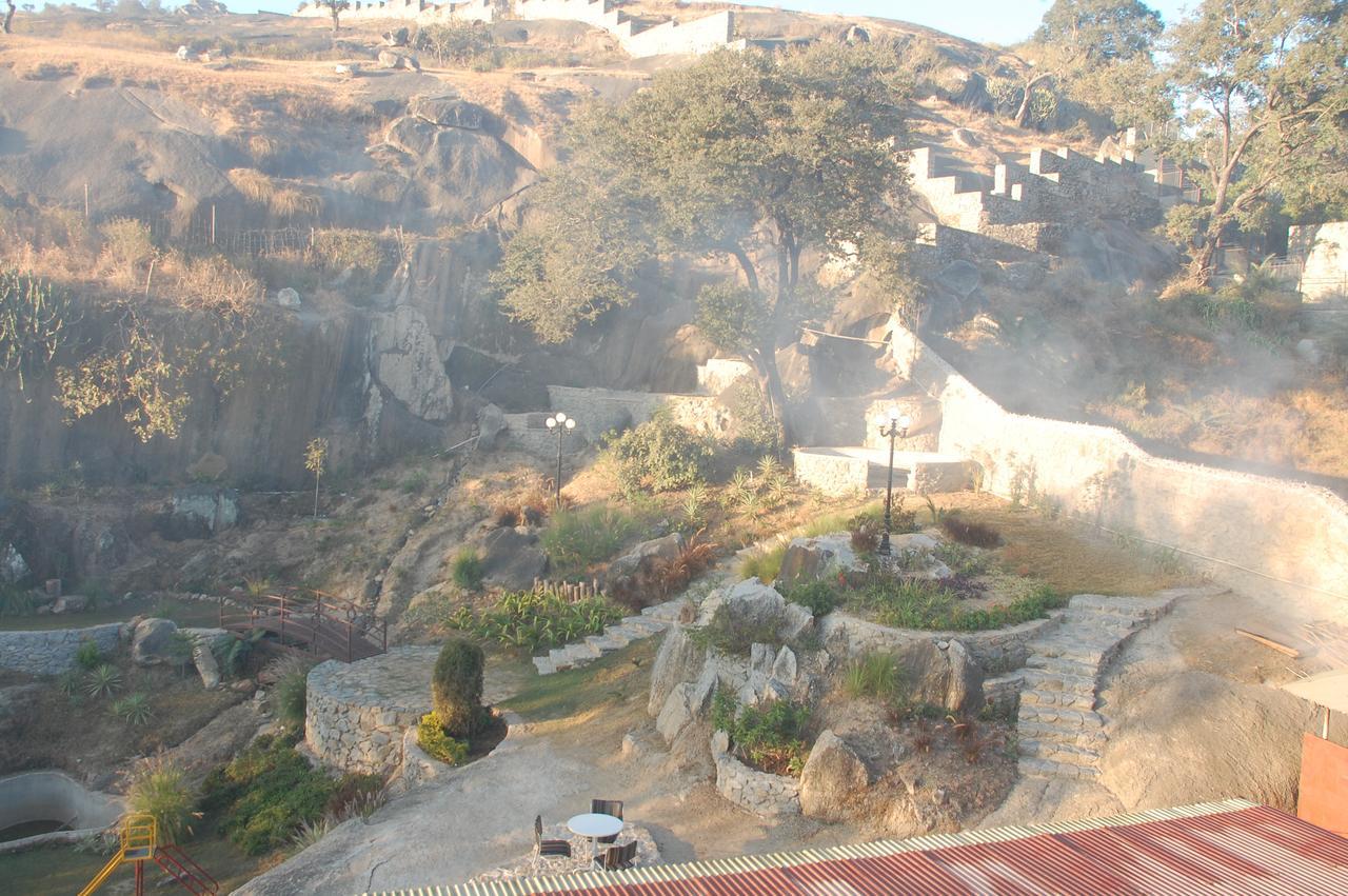 Hotel Karnavati Mount Abu Exterior foto